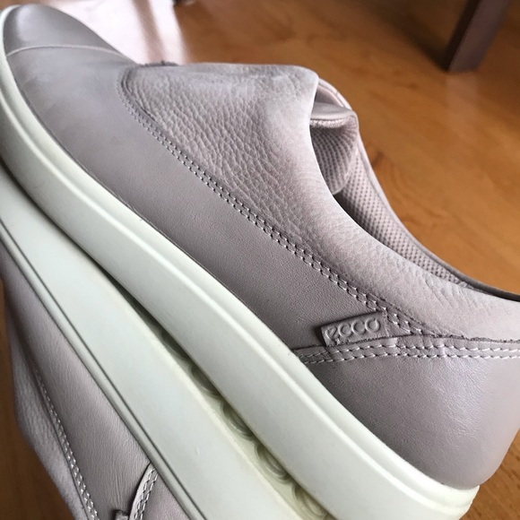 Ecco Soft 7 II Womens Slip-on sneakers taupe beige shoes womens size 9 US Eu 40 - Picture 6 of 14